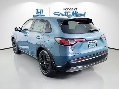 2026 Honda HR-V 2WD Sport