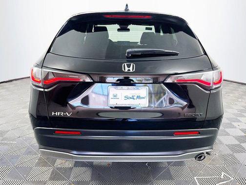 2023 Honda HR-V 2WD Sport