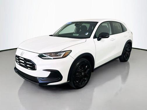 2025 Honda HR-V 2WD Sport