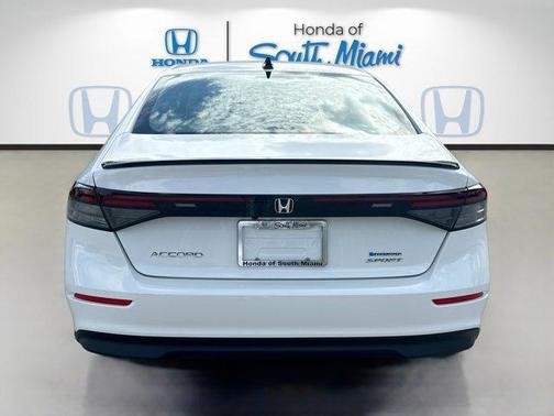 2025 Honda Accord Hybrid Base