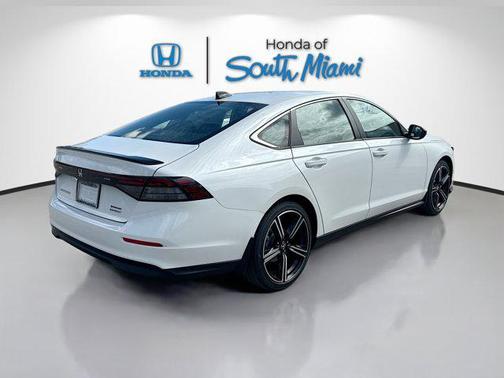 2025 Honda Accord Hybrid Base
