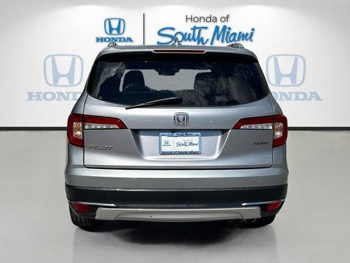 2021 Honda Pilot Touring 8-Passenger