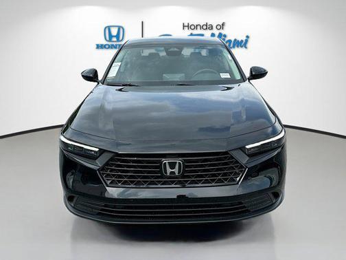 2025 Honda Accord LX 1.5T