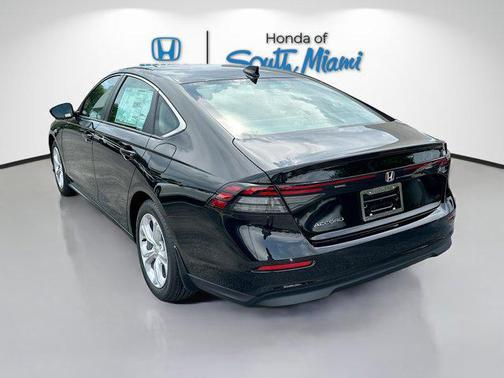 2025 Honda Accord LX 1.5T