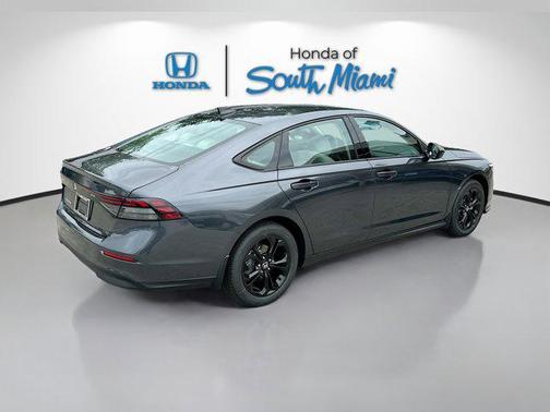 2025 Honda Accord Sport SE 1.5T