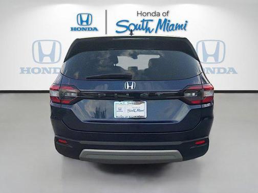 2024 Honda Pilot EX-L 7 Passenger