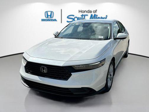 2025 Honda Accord LX 1.5T