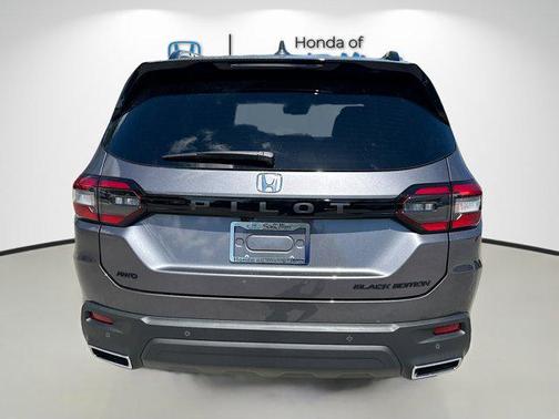 2025 Honda Pilot Black Edition