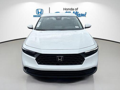 2025 Honda Accord LX 1.5T
