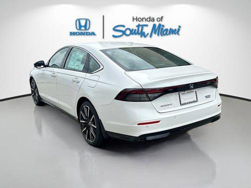 2025 Honda Accord Hybrid Touring