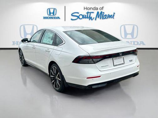 2025 Honda Accord Hybrid Touring