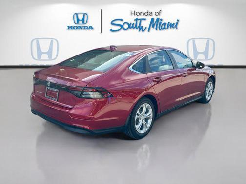 2025 Honda Accord LX 1.5T