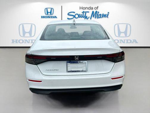 2025 Honda Accord LX 1.5T