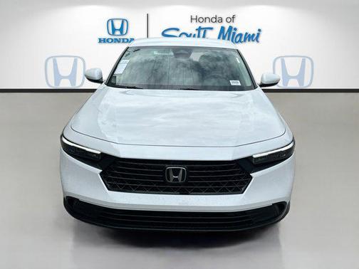 2025 Honda Accord LX 1.5T