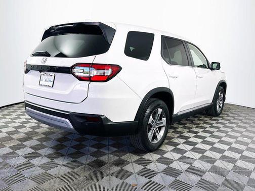 2023 Honda Pilot 2WD EX-L 8 Passenger