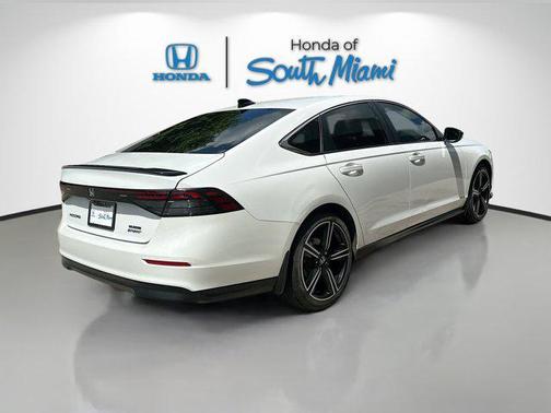 2023 Honda Accord Hybrid Base