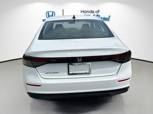 2025 Honda Accord Sport SE 1.5T