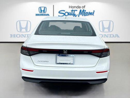 2025 Honda Accord LX 1.5T