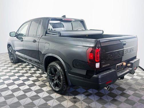 2025 Honda Ridgeline Black