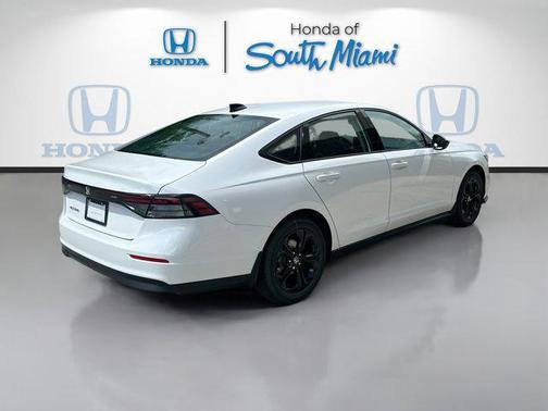 2025 Honda Accord Sport SE 1.5T