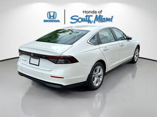 2025 Honda Accord LX 1.5T
