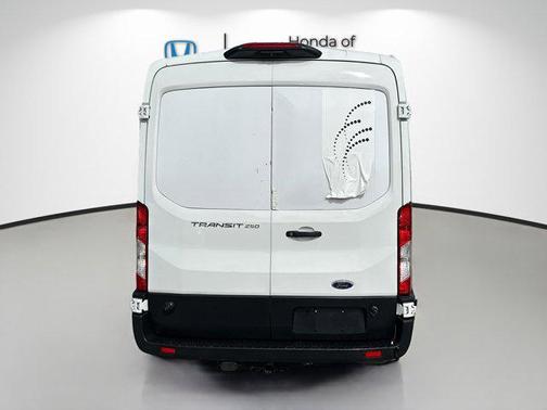 2020 Ford Transit-250 Base
