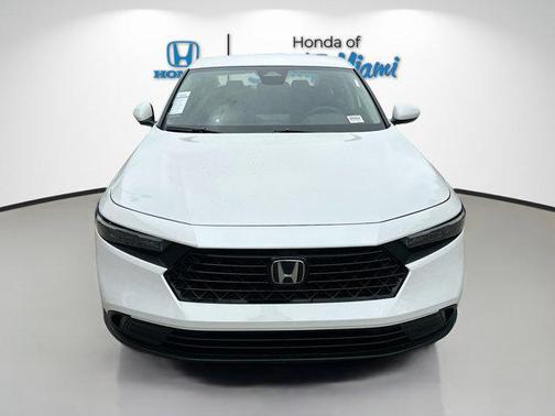 2025 Honda Accord LX 1.5T