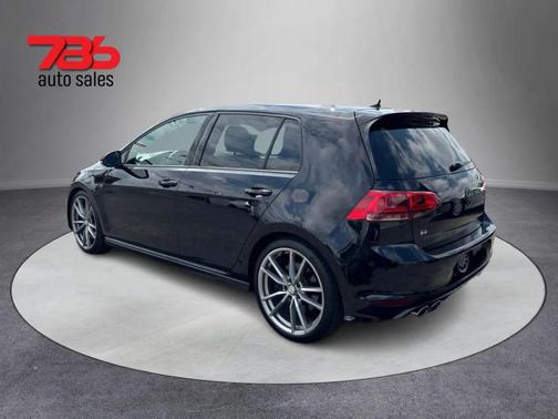 2017 Volkswagen Golf R 2.0T DSG