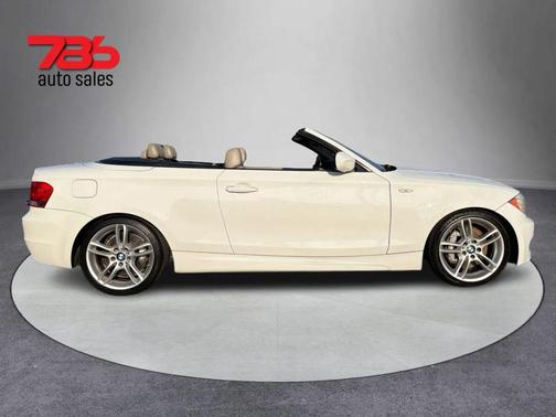 2013 BMW 135 135i Convertible 2D