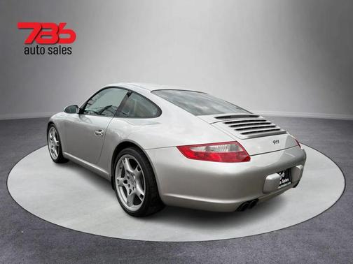 2005 Porsche 911 Carrera