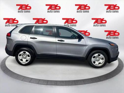 2016 Jeep Cherokee Sport
