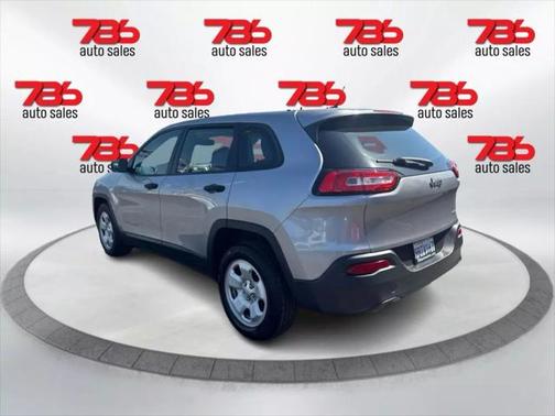 2016 Jeep Cherokee Sport