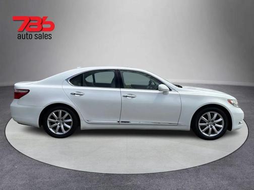 White 2009 Lexus LS 460 Base