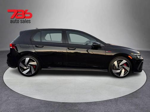 2024 Volkswagen Golf GTI 2.0T SE DSG