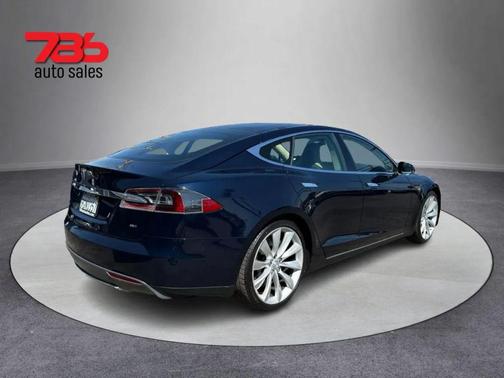 2013 Tesla Model S Sedan 4D