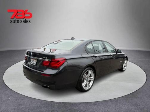 2014 BMW 740 740i Sedan 4D