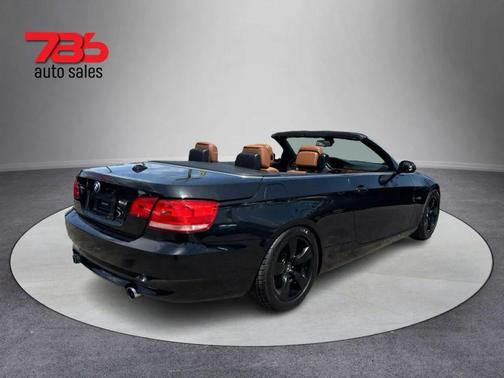 2009 BMW 335 335i Convertible 2D