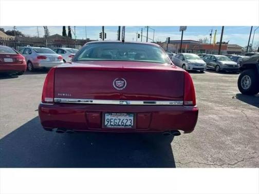 2008 Cadillac DTS Base