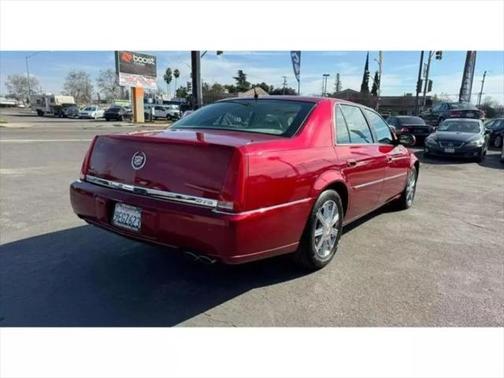 2008 Cadillac DTS Base