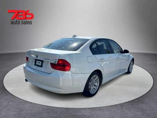 2007 BMW 328 328i Sedan 4D