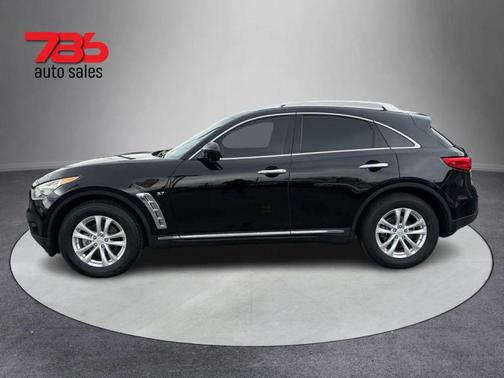 2015 INFINITI QX70 Base