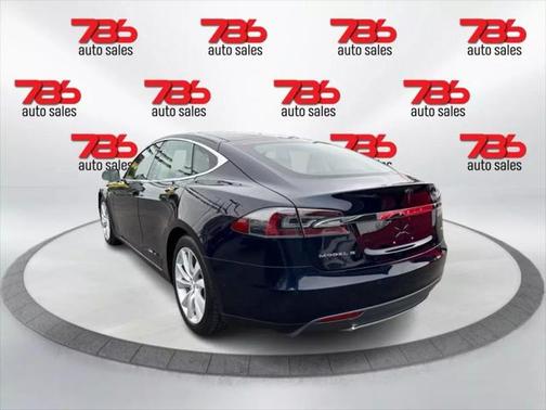 2015 Tesla Model S 85