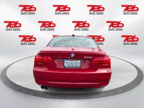2011 BMW 328 328i Coupe 2D