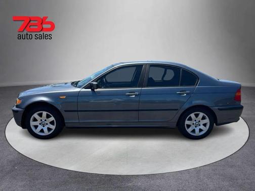 2003 BMW 325 325i Sedan 4D