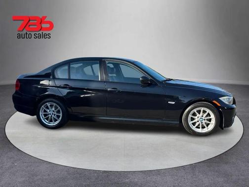 2010 BMW 328 328i Sedan 4D
