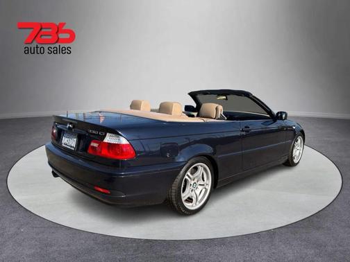 2005 BMW 330 330Ci Convertible 2D