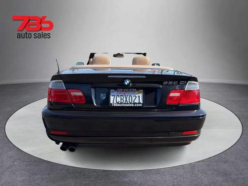 2005 BMW 330 330Ci Convertible 2D