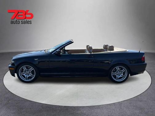 2005 BMW 330 330Ci Convertible 2D