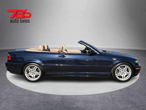 2005 BMW 330 330Ci Convertible 2D