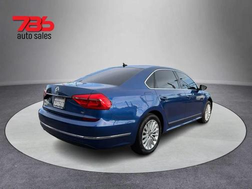 2016 Volkswagen Passat 1.8T SE